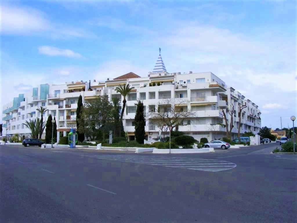 Global Immo 3330 Royal Marina I Tramuntana 4-10 Appartement *
