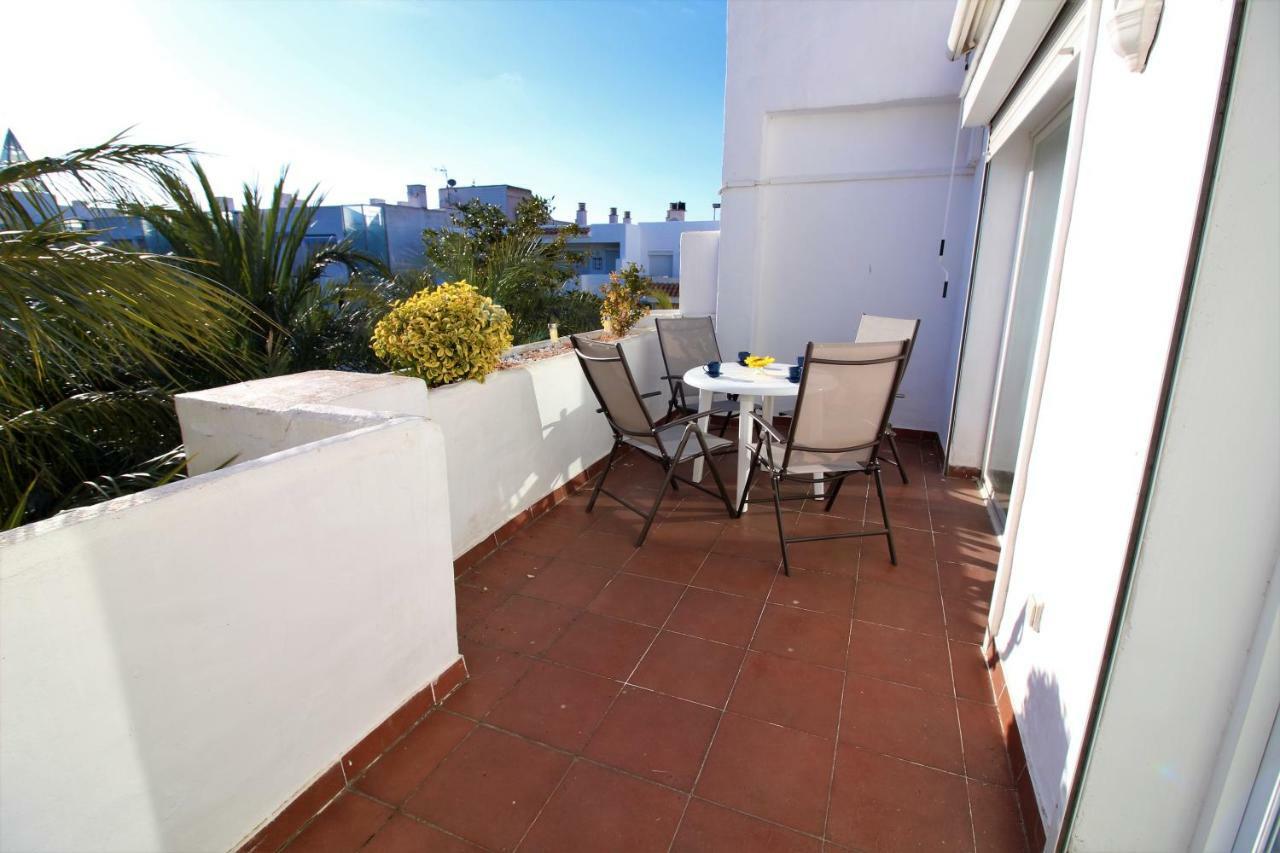 Global Immo 3330 Royal Marina I Tramuntana 4-10 Appartement Roses